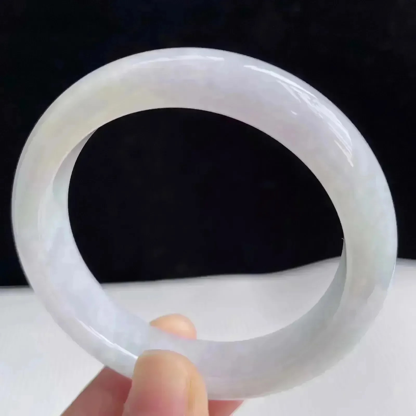 翡翠A货水润好种水52mm正圈手镯 48.48克