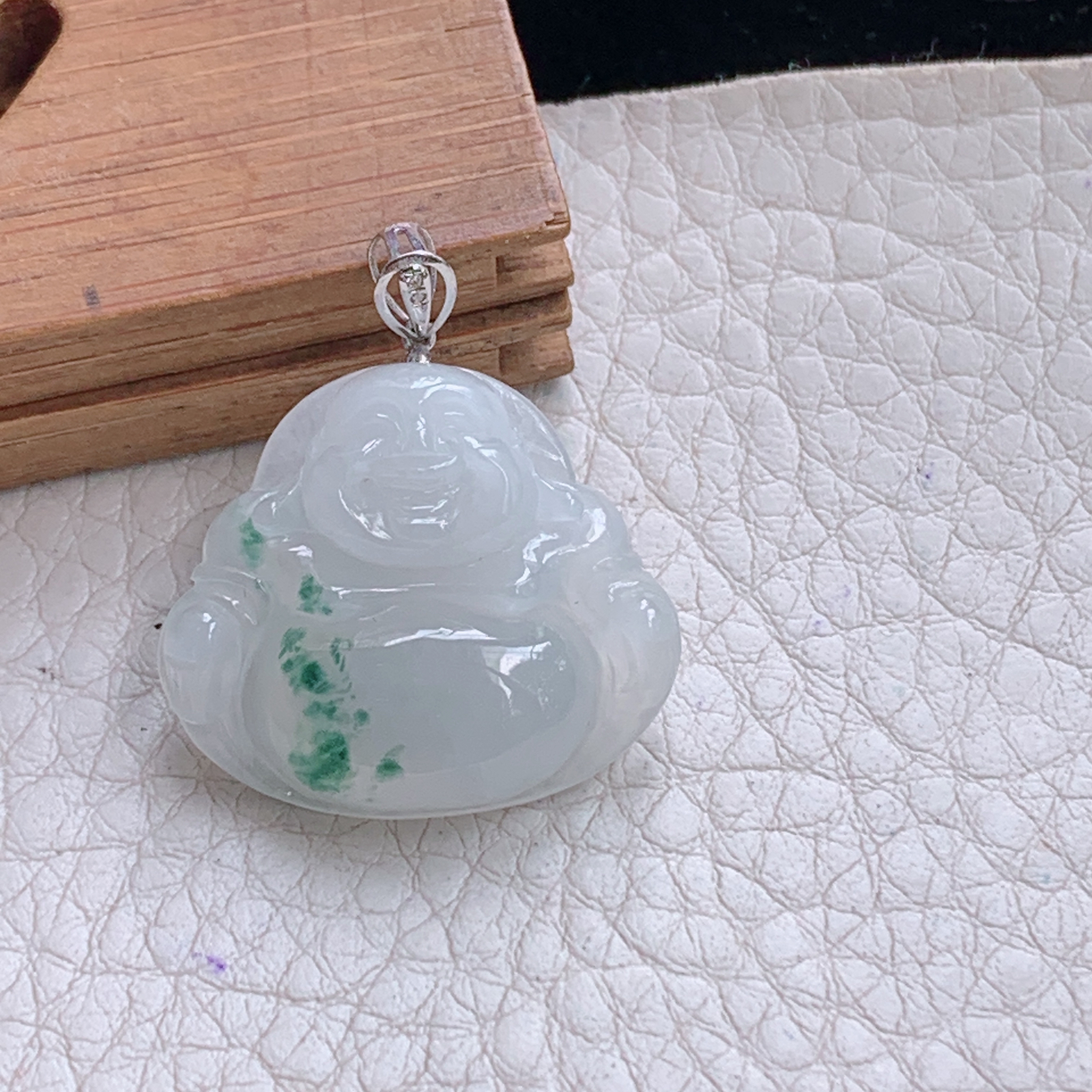 zz3实拍22*25.2*5.7缅甸翡翠冰飘花佛公吊坠大肚弥勒佛玉坠18k金扣