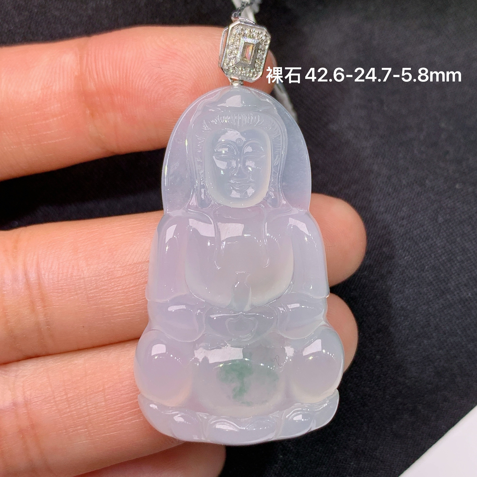 冰飘花观音吊坠，18k金扣头，冰冰润润，玉质细腻，种水足，Sf裸石尺寸42.6*24.7*5.8