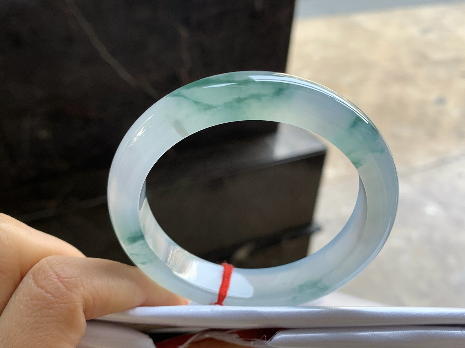 56-12-8.6

冰蓝花手镯^_^冰透 飘花灵韵