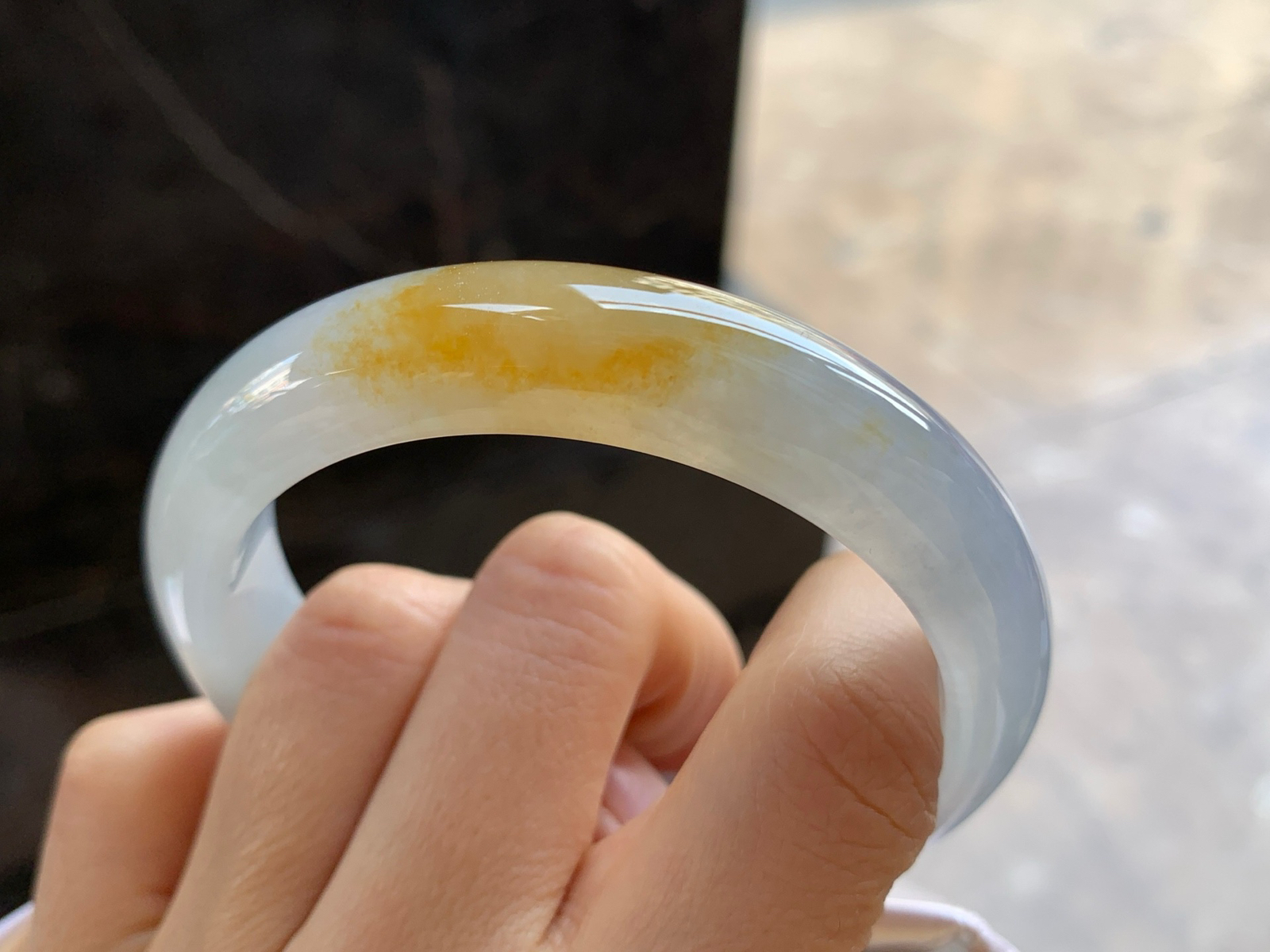 57.5-12.8-8

冰黄手镯^_^种水冰透