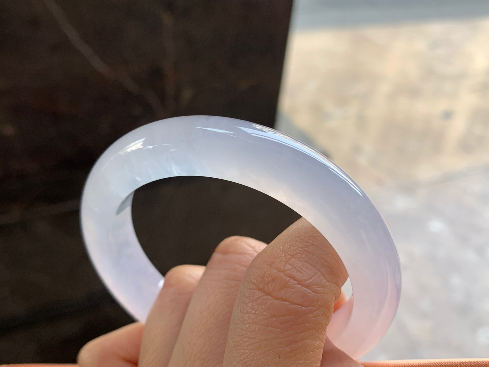 56-12.2-9.7

高冰手镯^_^透亮