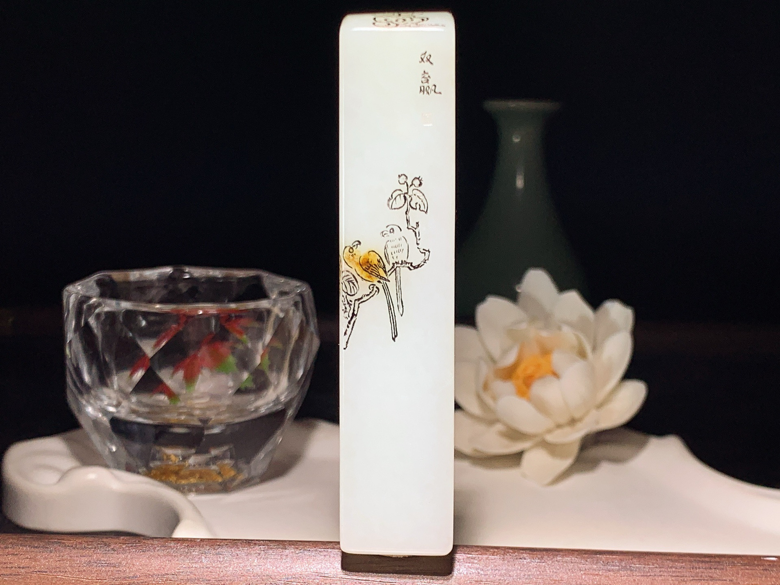 新疆和田玉喜上眉梢印章 尺寸87/18/18重85克。玉质细腻油润。手推出油。品相大气lt260321