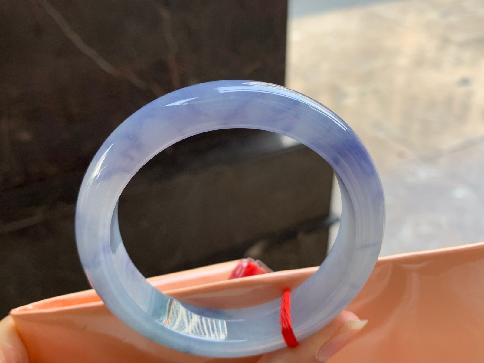 58.5-14-8.9

紫罗兰手镯^_^鲜艳 玉质温润