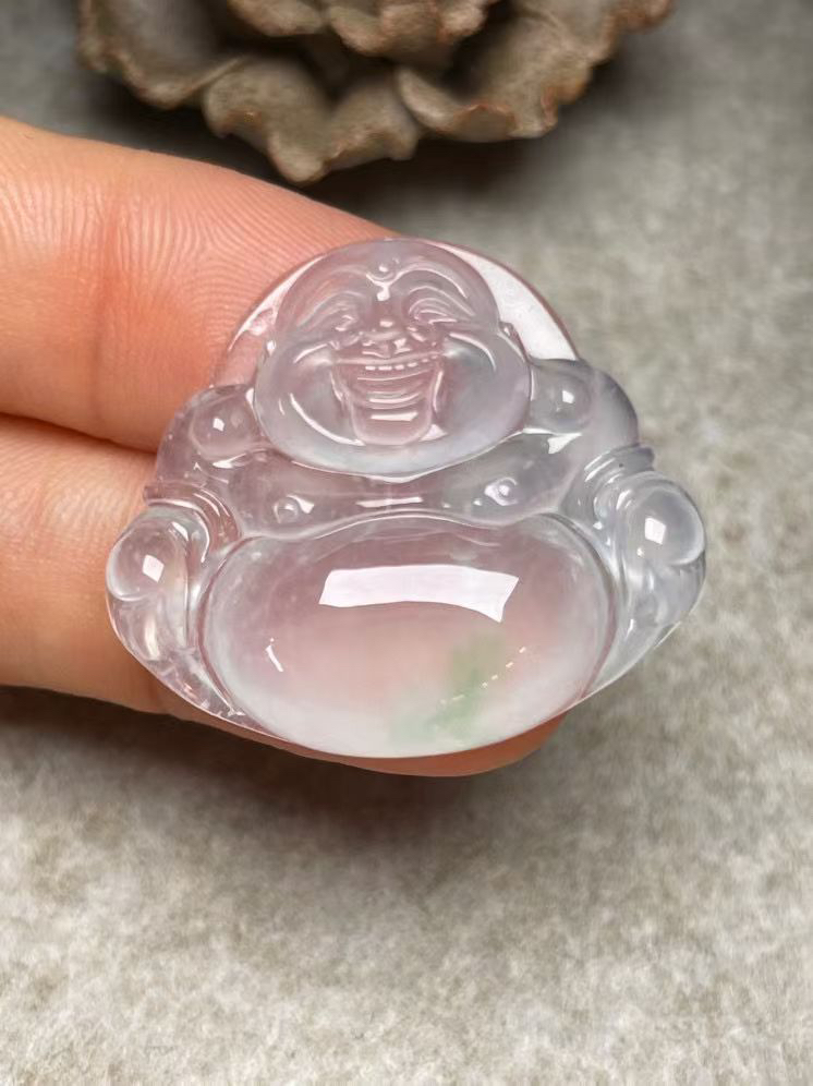 冰种飘绿【佛公】吊坠、种水好，玉质细腻 ，卖相好.