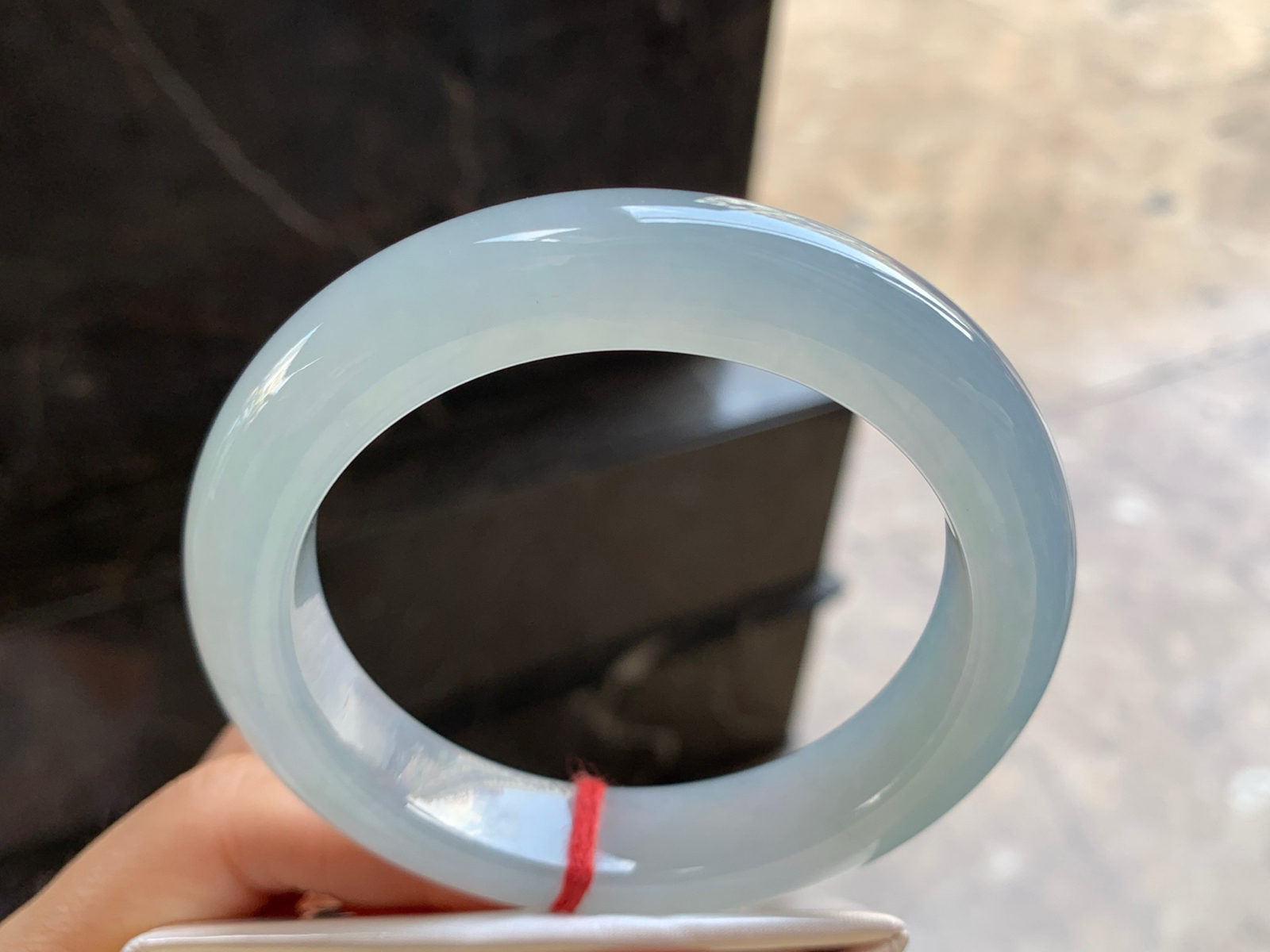 60-13.2-10.5

冰蓝手镯^_^水润冰透