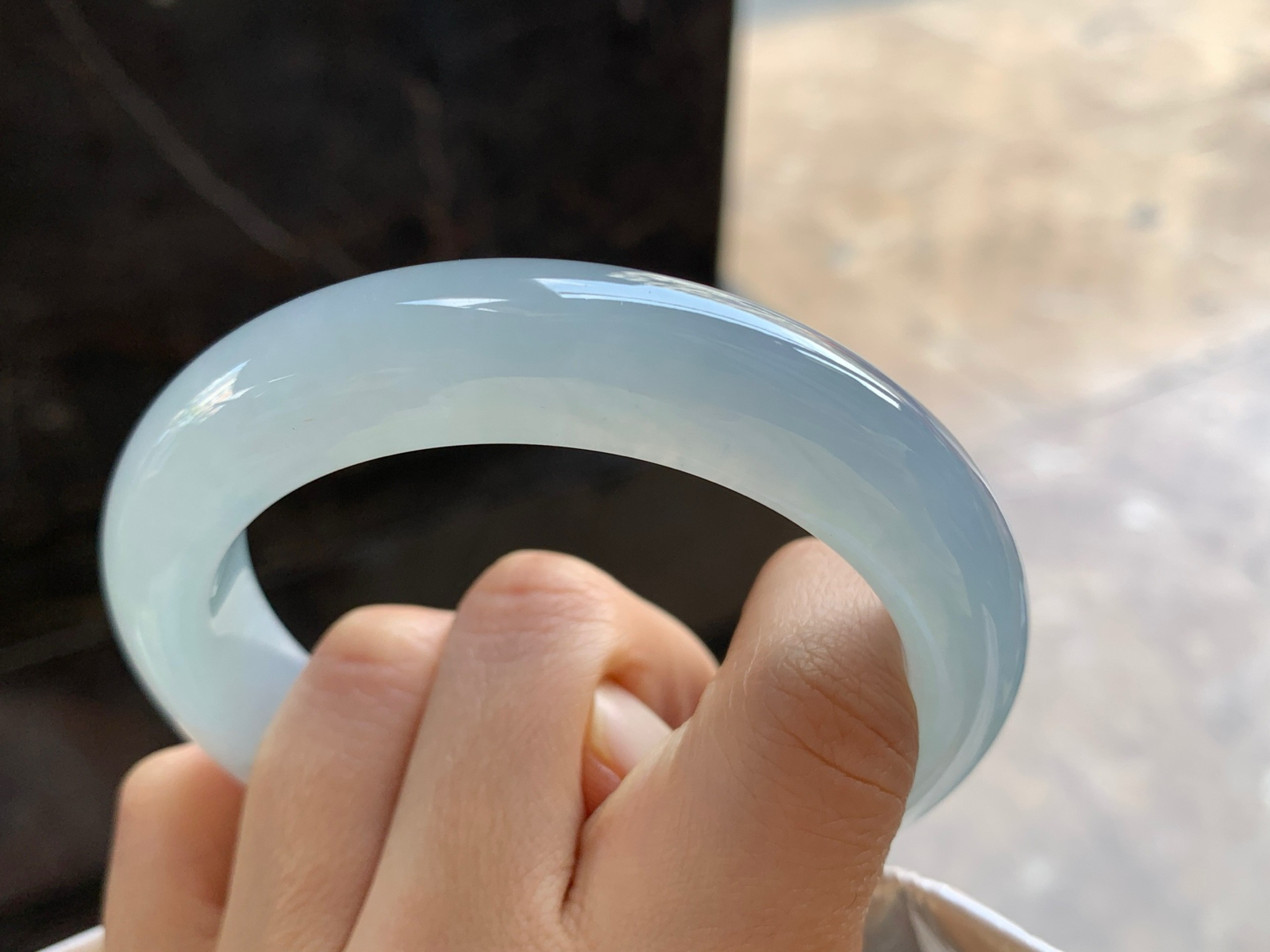 60-13.2-10.5

冰蓝手镯^_^水润冰透