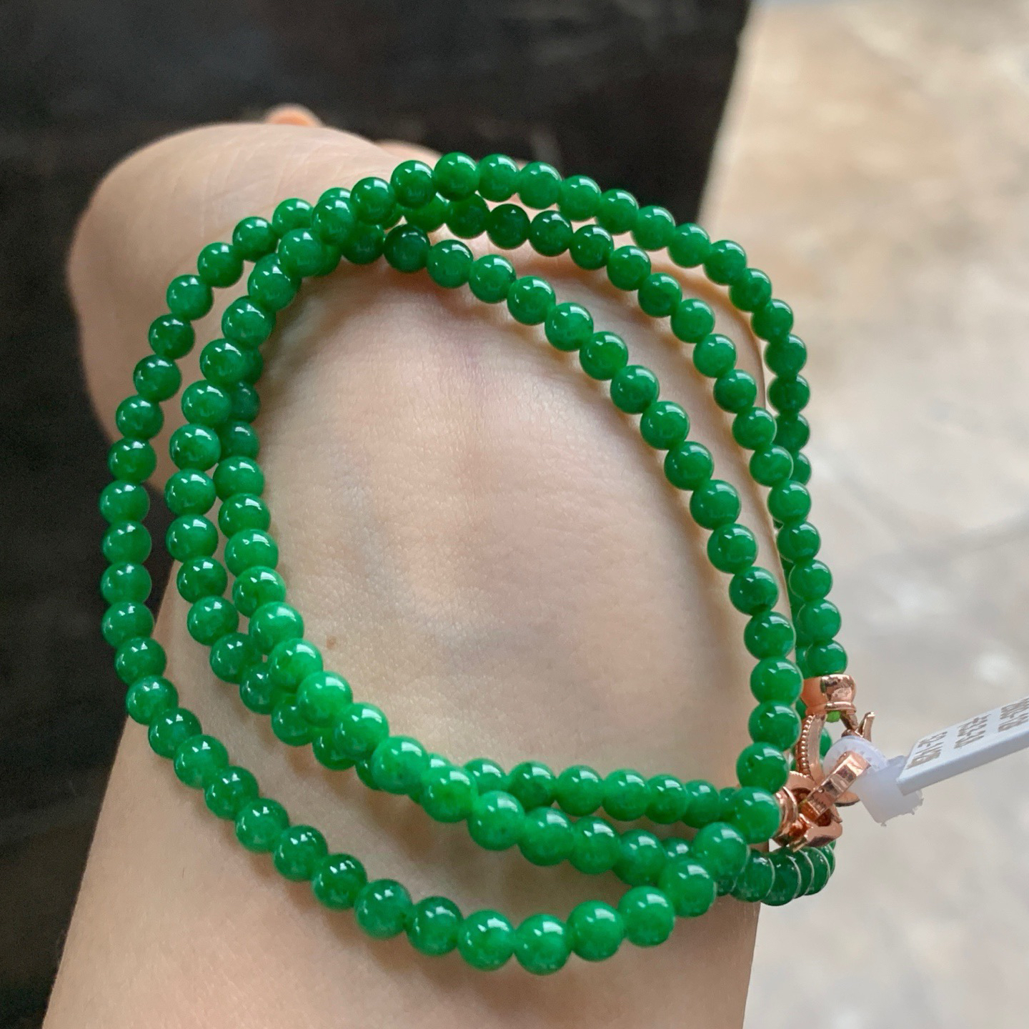 辣绿色珠链^_^鲜艳 浓郁 142颗