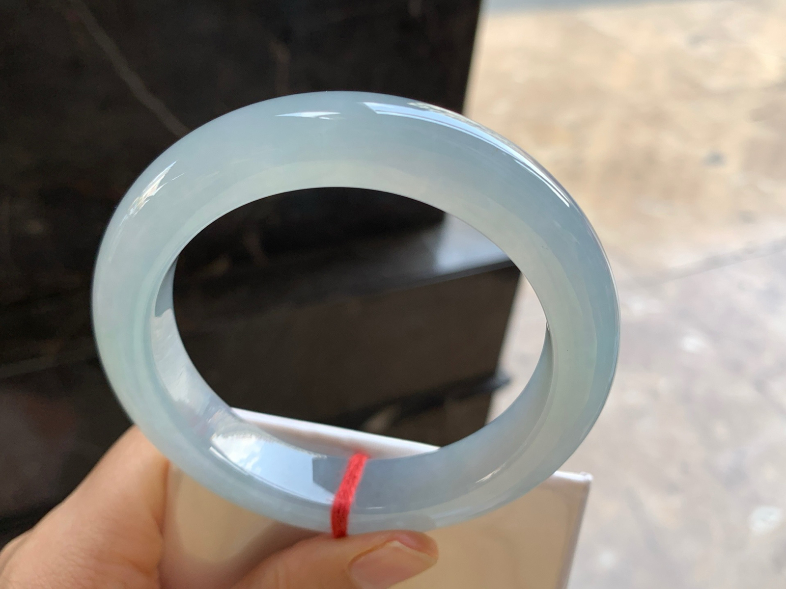 60-13.2-10.5

冰蓝手镯^_^水润冰透