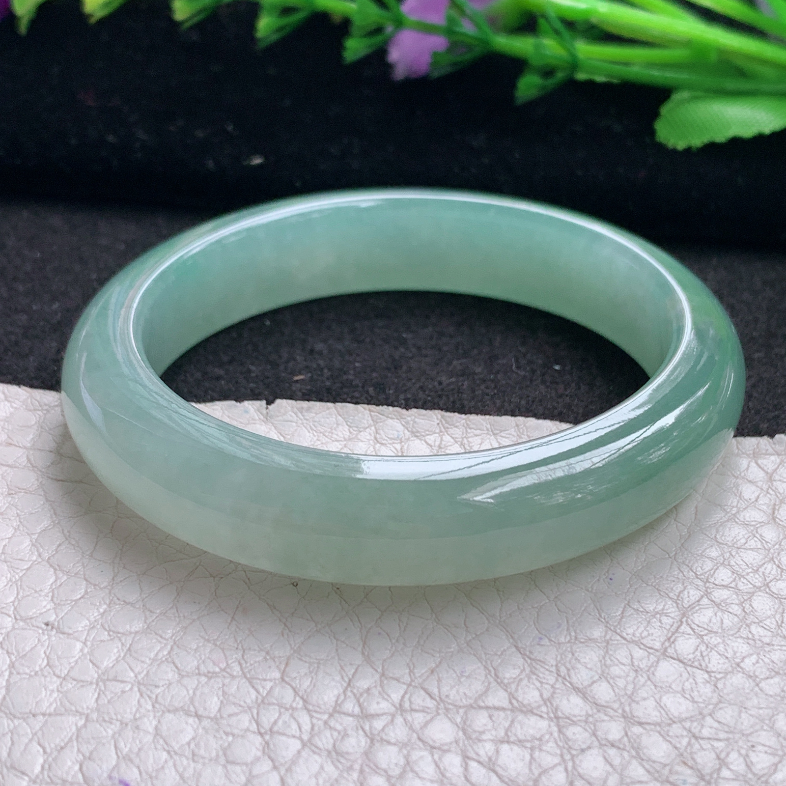 xo小圈口52.5*46.5*11*7.5贵妃镯 缅甸翡翠A货玉手镯精美冰晴蛋形玉手环