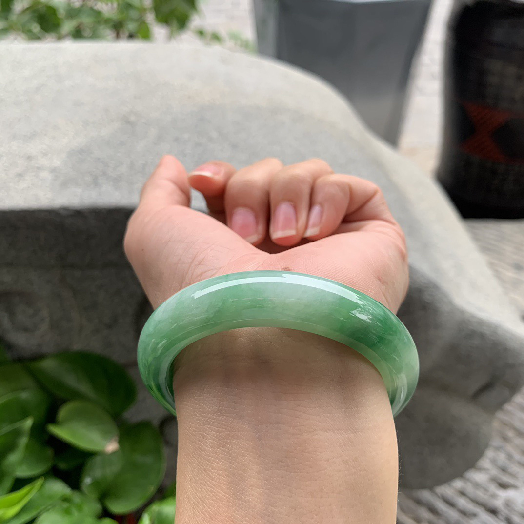 小圈口53-12.3-8.6 【辣绿正圈手镯】正圈53 54可戴