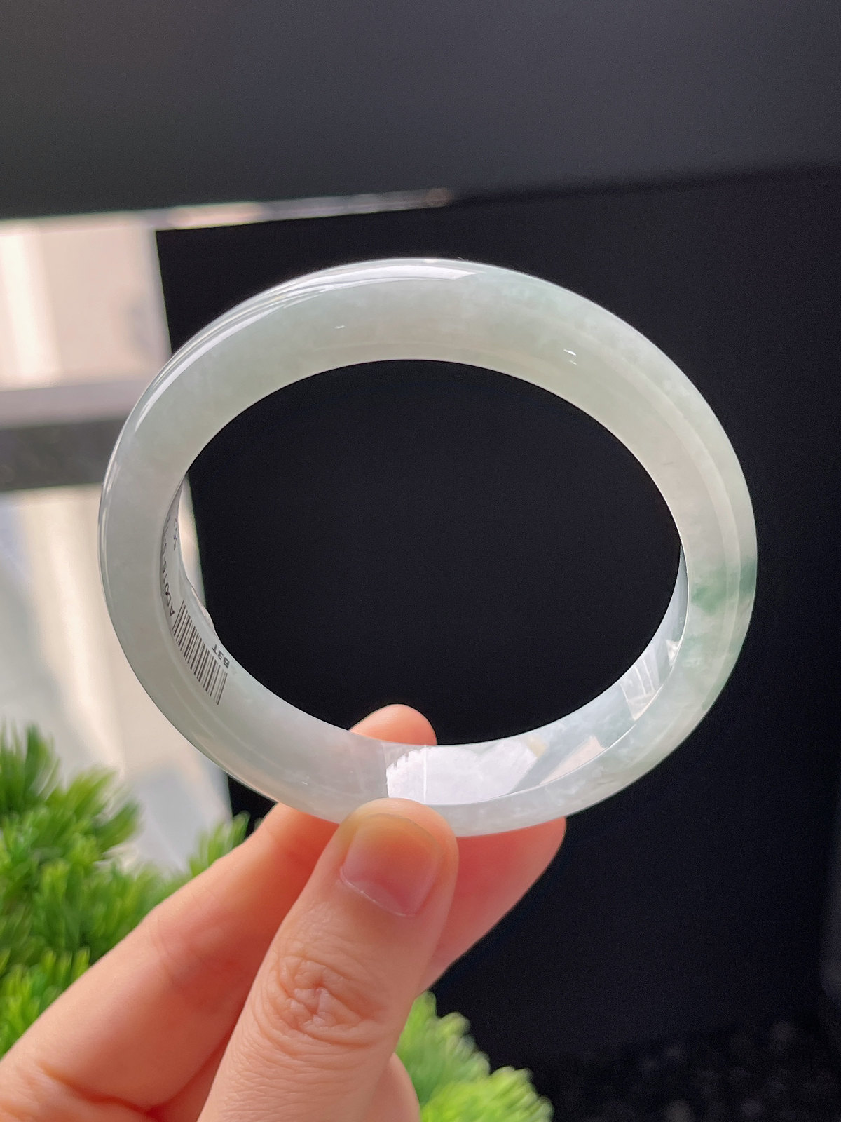 正圈56.2圈口，翡翠糯化种飘花手镯