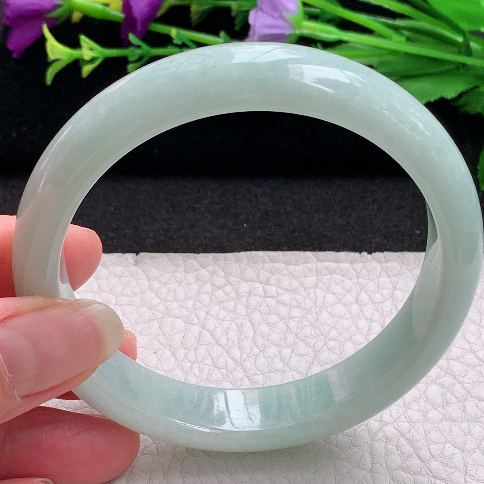 xx大圈口62*13.8*7.6平安镯 缅甸翡翠A货玉手镯精美浅绿正圈玉手环