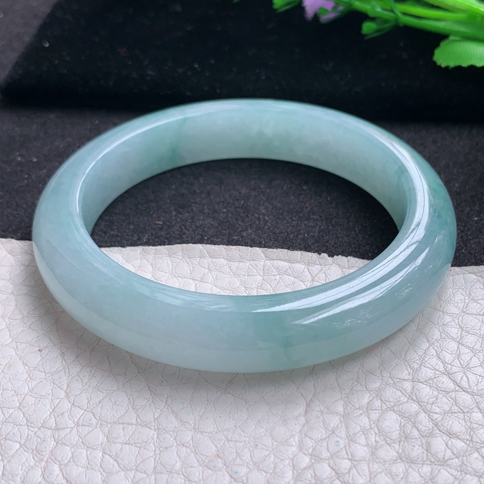 r飘逸款56*12*9平安镯 缅甸翡翠A货玉手镯精美蓝韵飘花宽边玉手镯