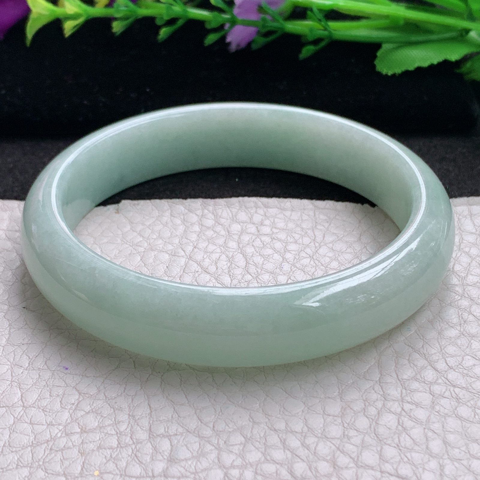 xx大圈口62*13.8*7.6平安镯 缅甸翡翠A货玉手镯精美浅绿正圈玉手环