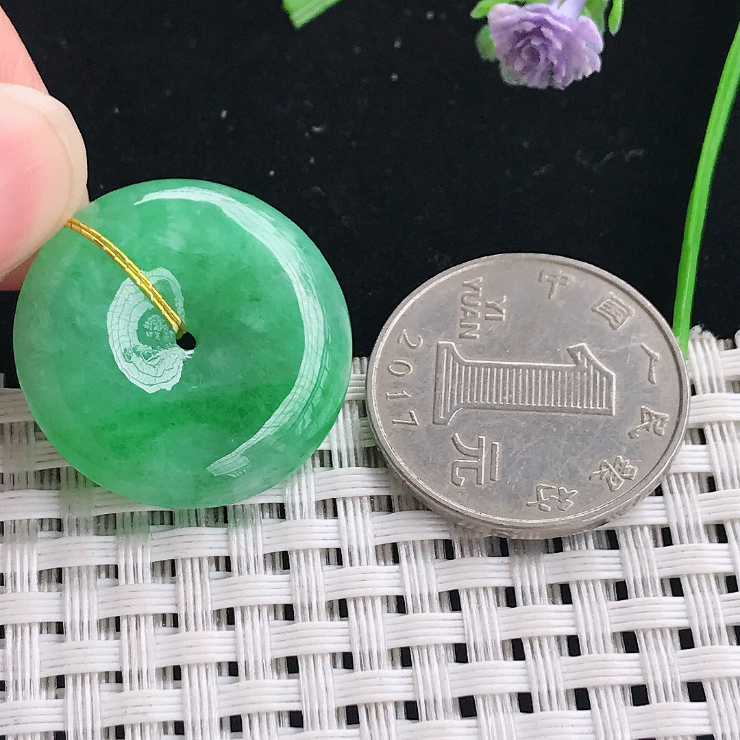 实拍A货翡翠25.5/6老坑精美温润阳绿满绿平安扣吊坠翡翠玉扣挂件