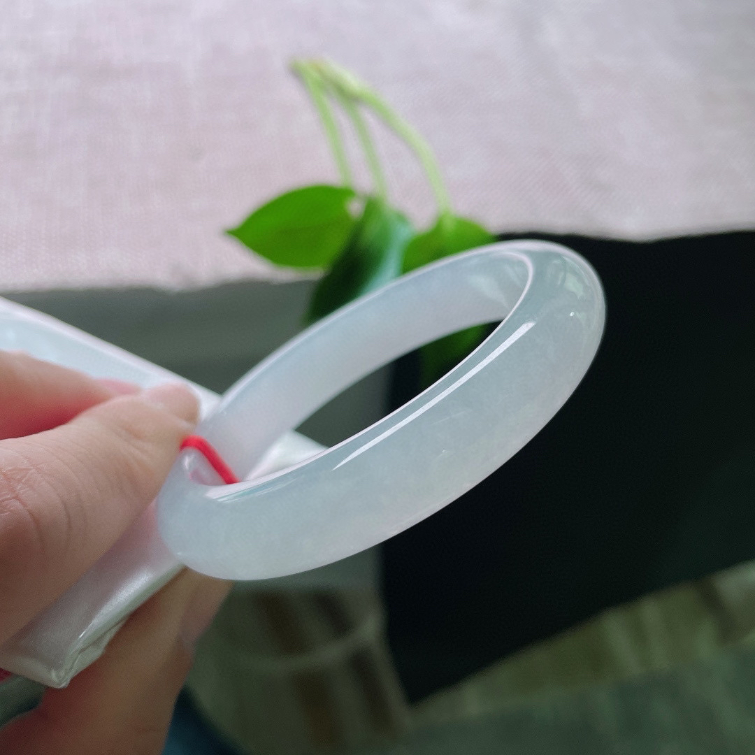 51.9/11.3/7.8。白月光，细腻无棉，种水超好