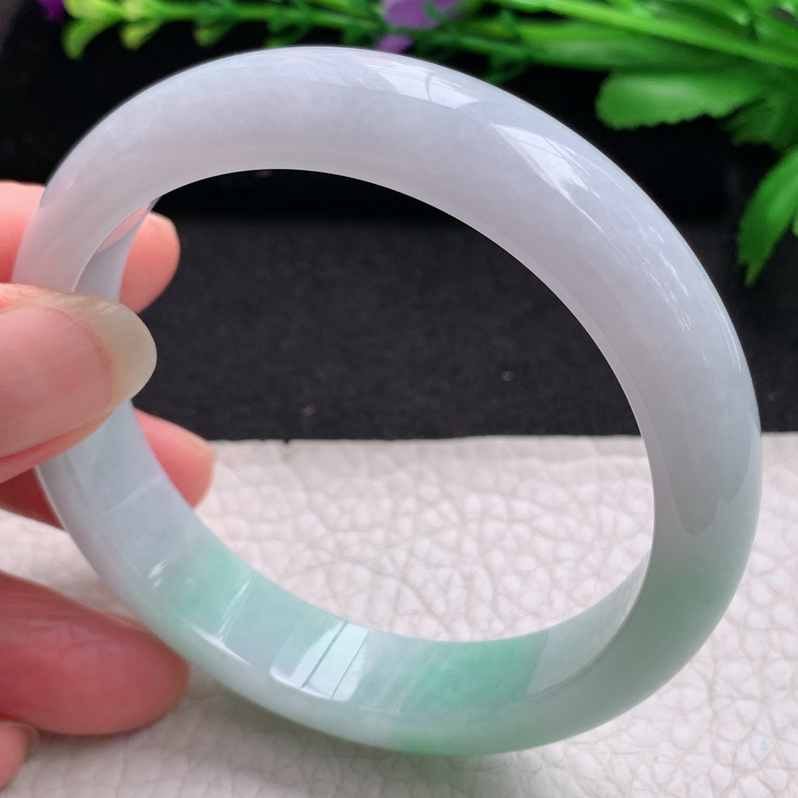 ee清新款57*13*7.5平安镯 缅甸翡翠A货玉手镯精美飘绿玉手环