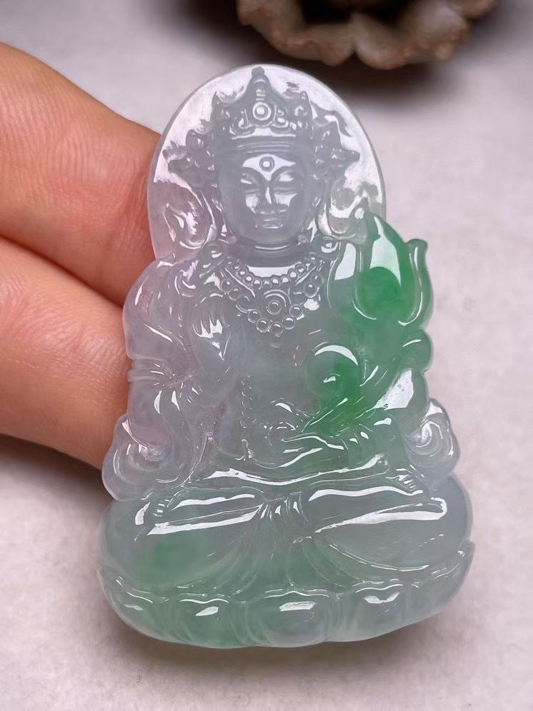 冰糯种飘绿【观音菩萨】吊坠，种水好，玉质细腻 ，卖相好‘