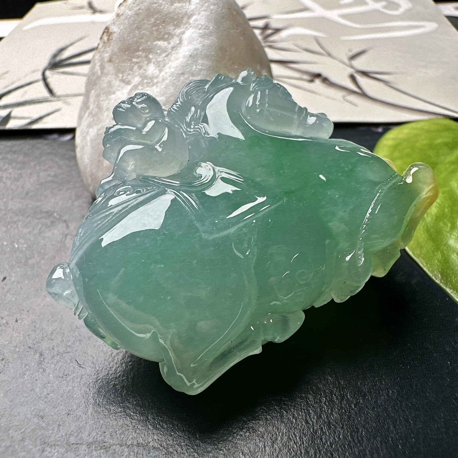 【冰种黄加绿唐马吊坠】马上封侯，种质上乘，质地细腻起胶感，冰感十足