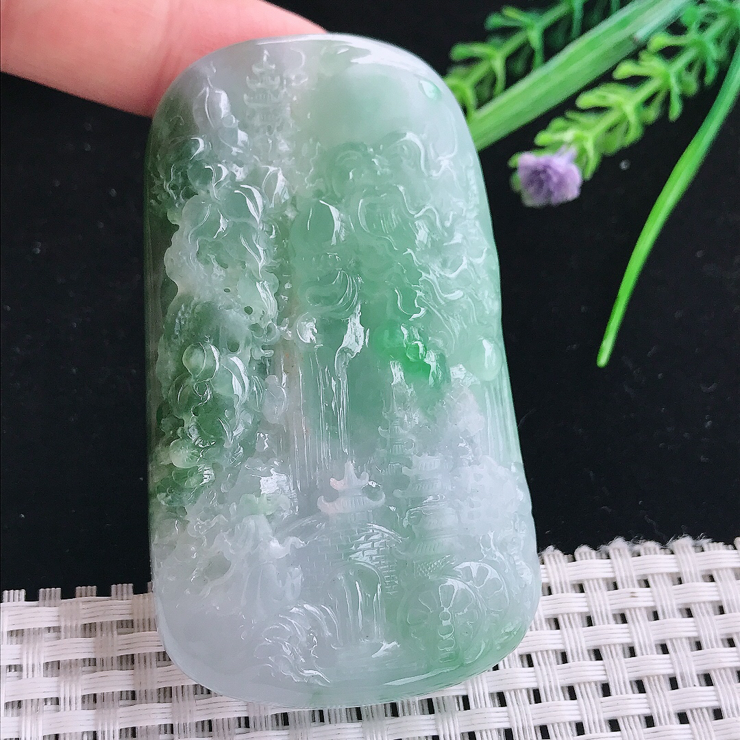 实拍A货翡翠75/43.5/13.5老坑冰胶水灵飘绿大好河山山水牌吊坠翡翠玉挂件