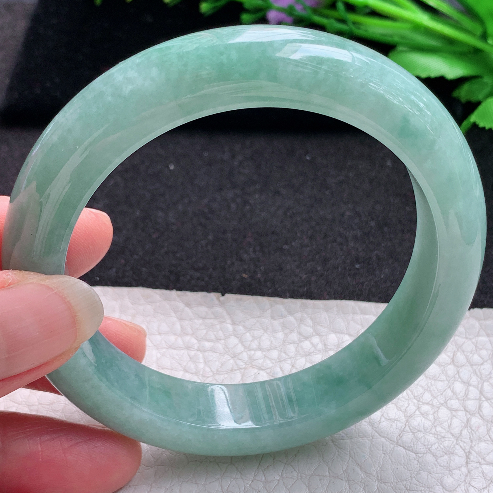 yh实拍58.5*13.3*9.6平安镯 缅甸翡翠A货玉手镯精美满绿厚装正圈玉手镯