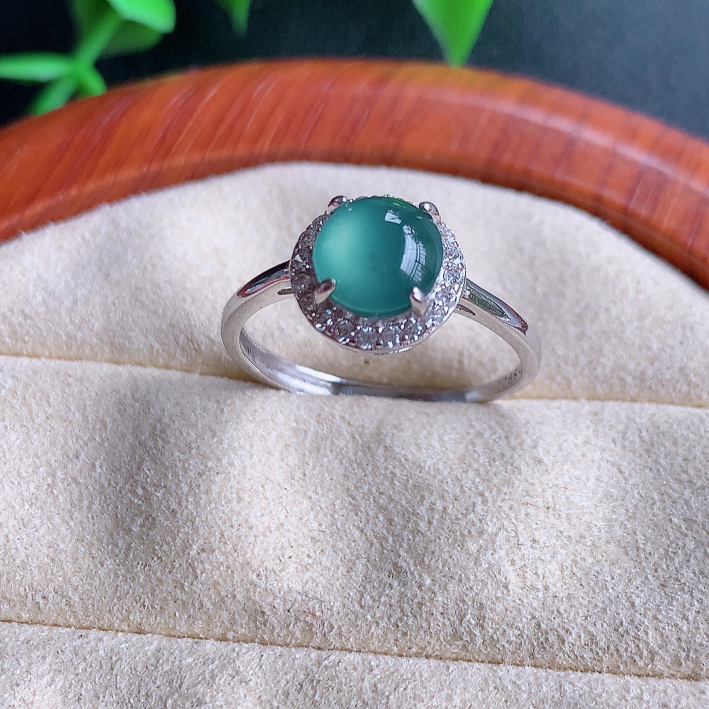 冰晴水精美环形翡翠戒指  玉质细腻  冰清玉润  飘花灵动  颜色漂亮  W481.21   内径尺