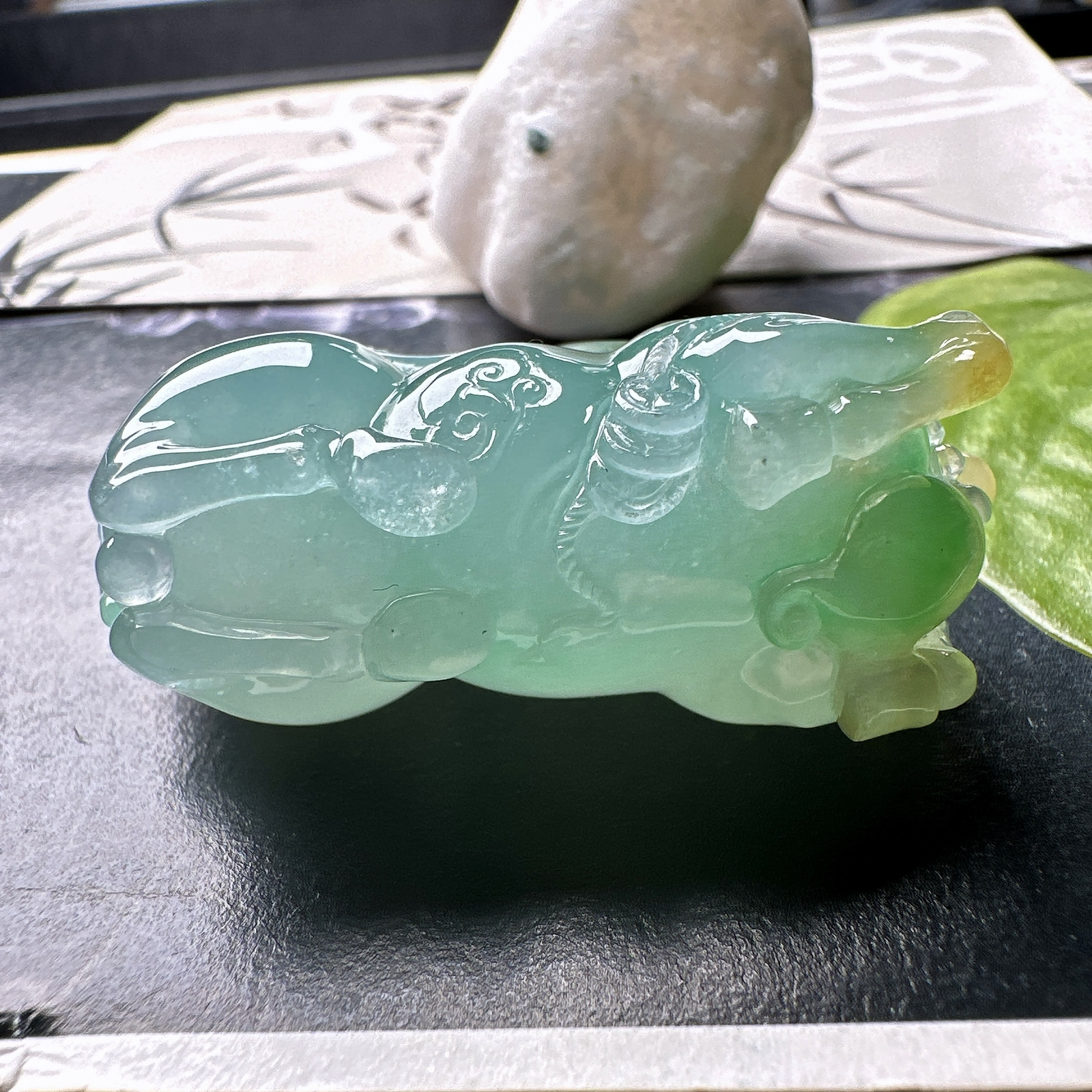 【冰种黄加绿唐马吊坠】马上封侯，种质上乘，质地细腻起胶感，冰感十足