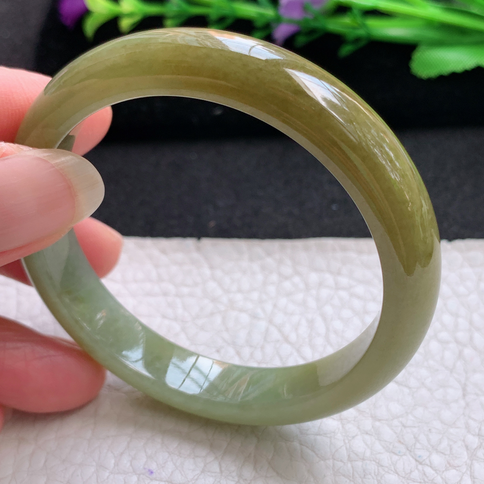 z小圈口51*10.5*7平安镯 缅甸翡翠A货玉手镯精美冰黄正圈玉手镯