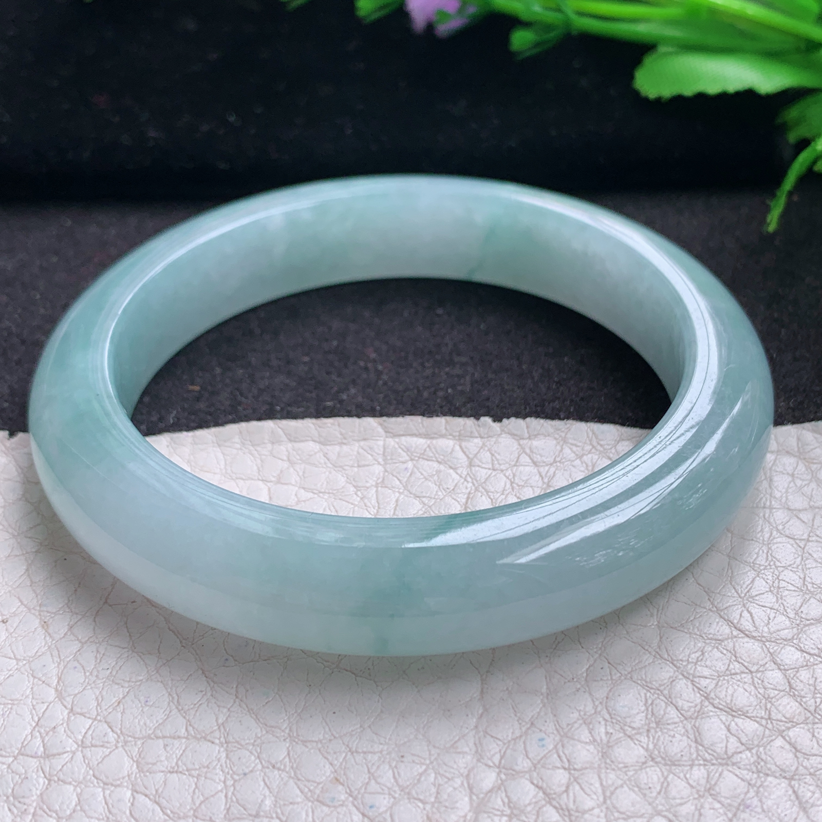 r飘逸款56*12*9平安镯 缅甸翡翠A货玉手镯精美蓝韵飘花宽边玉手镯