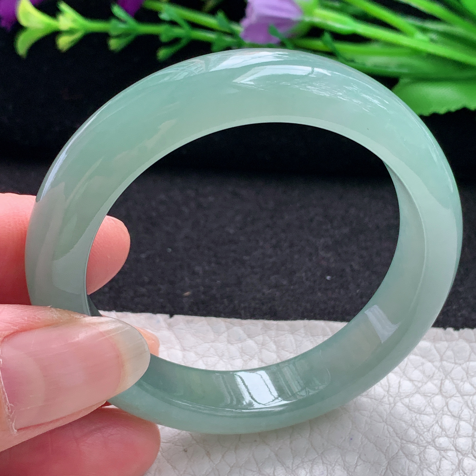 xo小圈口52.5*46.5*11*7.5贵妃镯 缅甸翡翠A货玉手镯精美冰晴蛋形玉手环