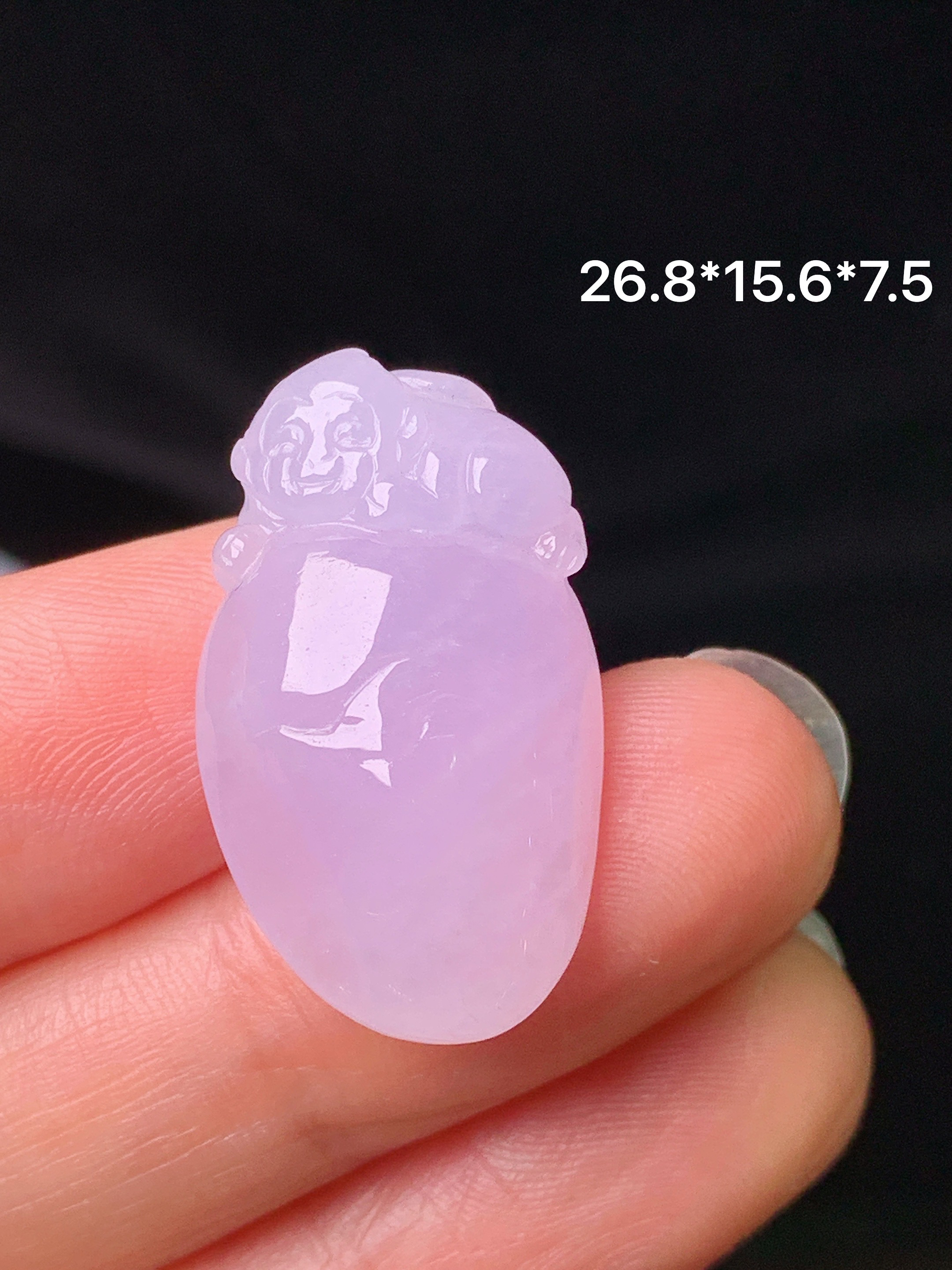 淡紫罗兰灵猴献寿吊坠 玉质细腻 色泽艳丽清新 水润亮眼 整体尺寸26.8*15.6*7.5j3