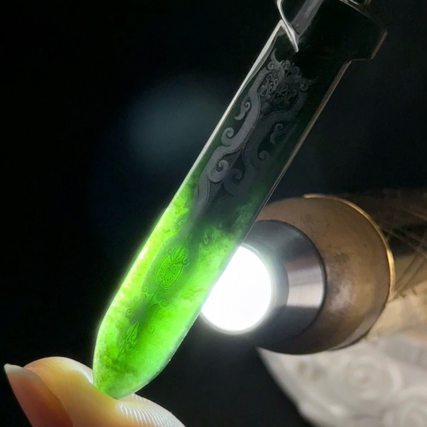 精品墨翠特色宝剑 尺寸69.8