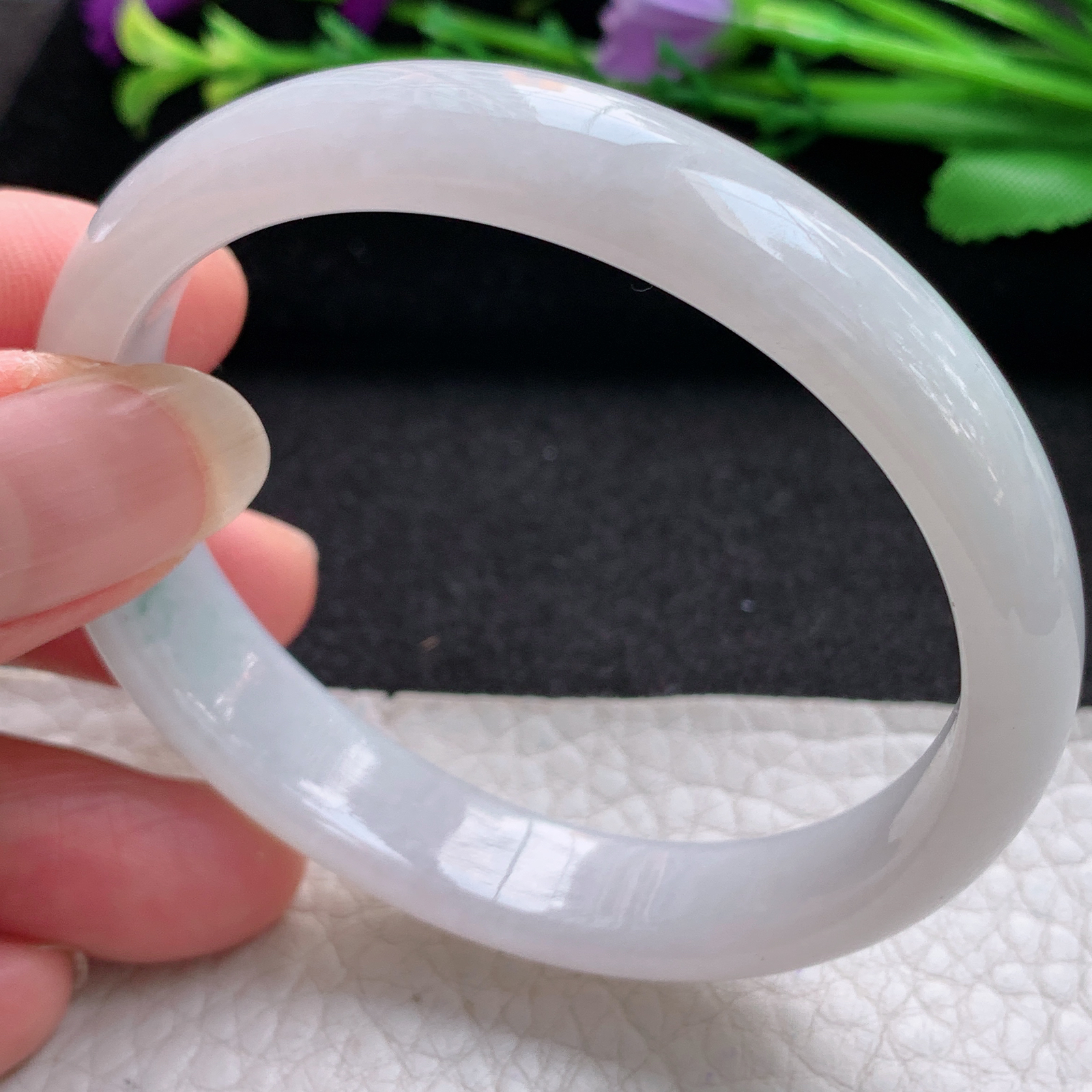 zjf实拍54*49*11.5*6贵妃镯 缅甸翡翠A货玉手镯精美飘花秀气蛋形玉手镯