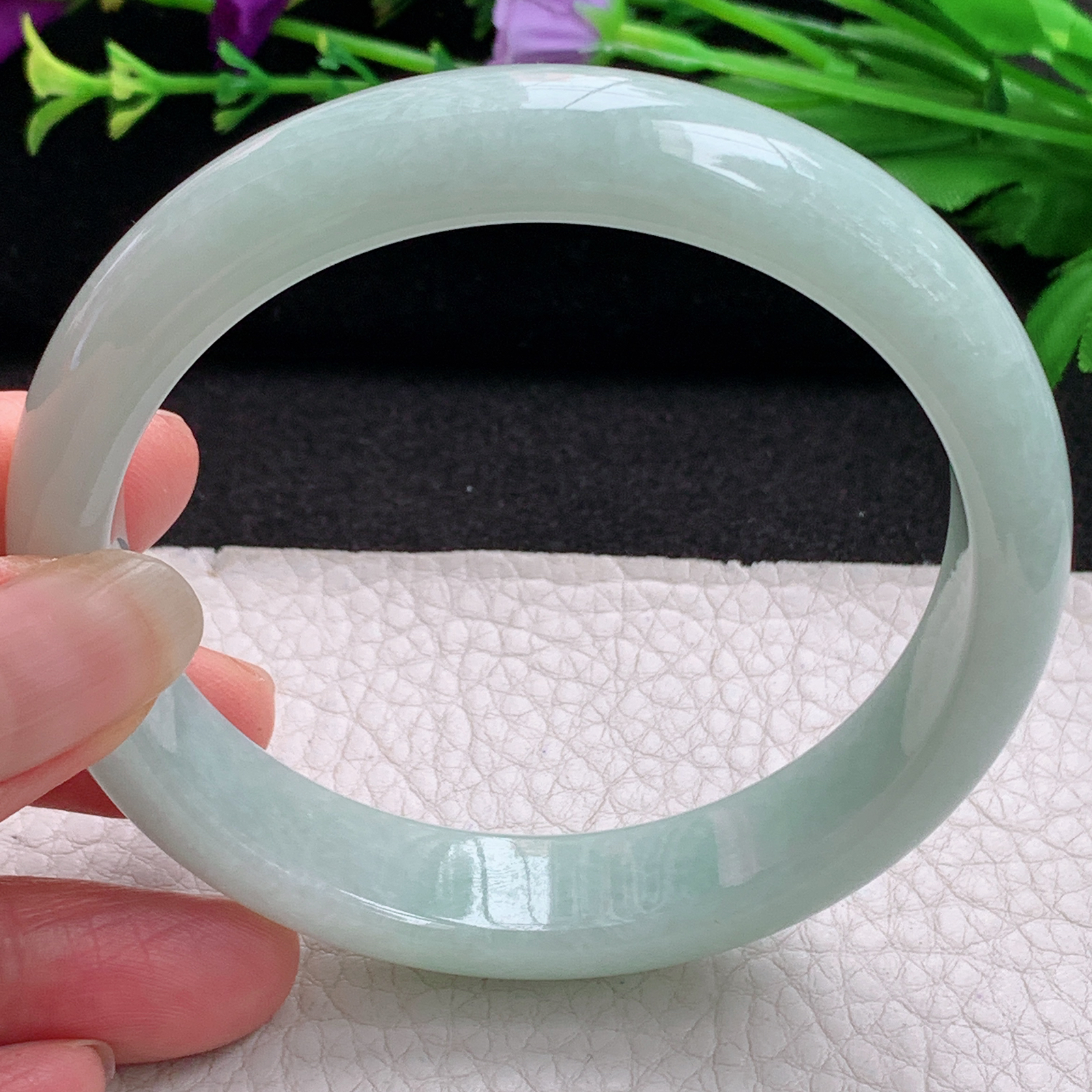 xx大圈口62*13.8*7.6平安镯 缅甸翡翠A货玉手镯精美浅绿正圈玉手环