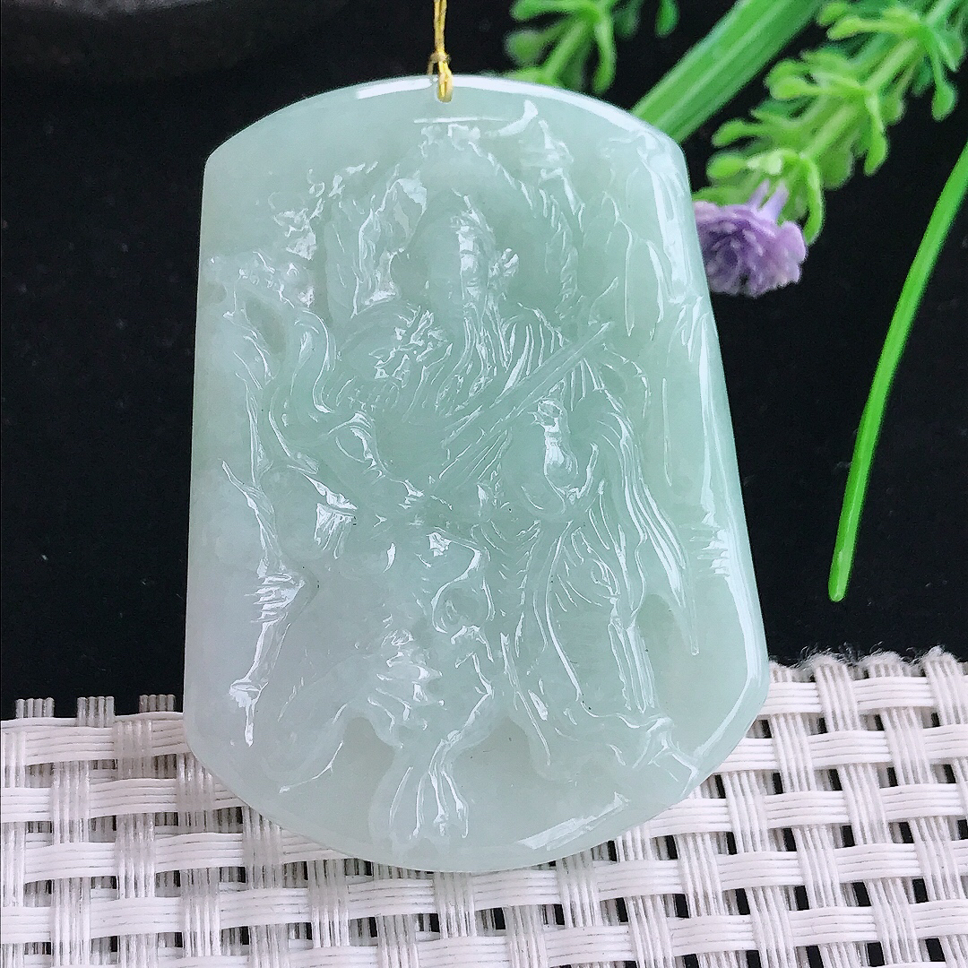 实拍A货翡翠52.6/38.8/7.3老坑冰润水灵浅绿色赵公明吊坠翡翠玉挂件