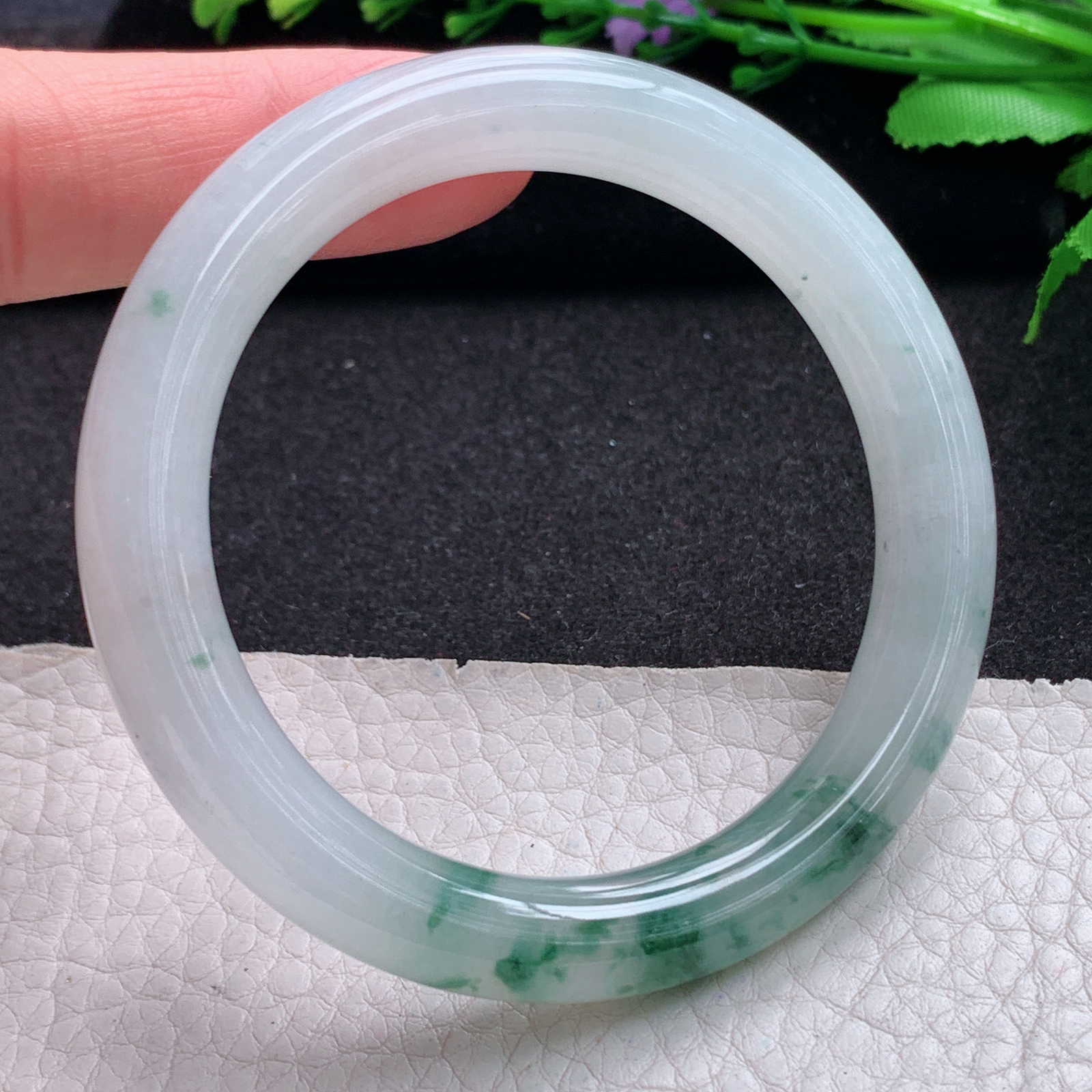 xc实拍53.5*9*美人镯 缅甸翡翠A货玉手镯精美冰飘花秀气圆条玉手镯