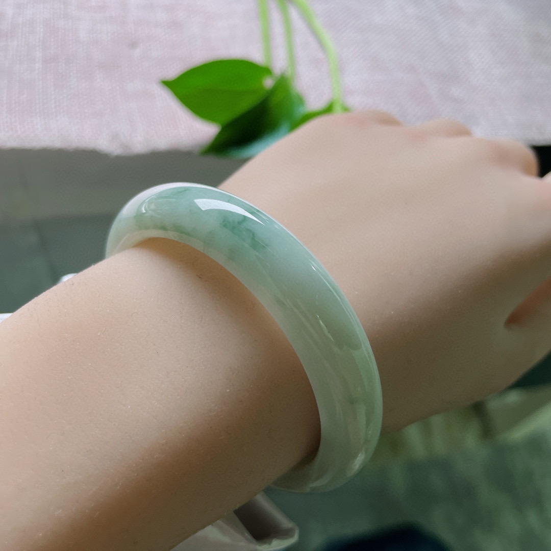 51/11.7/7.4，飘花正圈，肉质细腻干净，小手福利，简约不简单，无纹裂