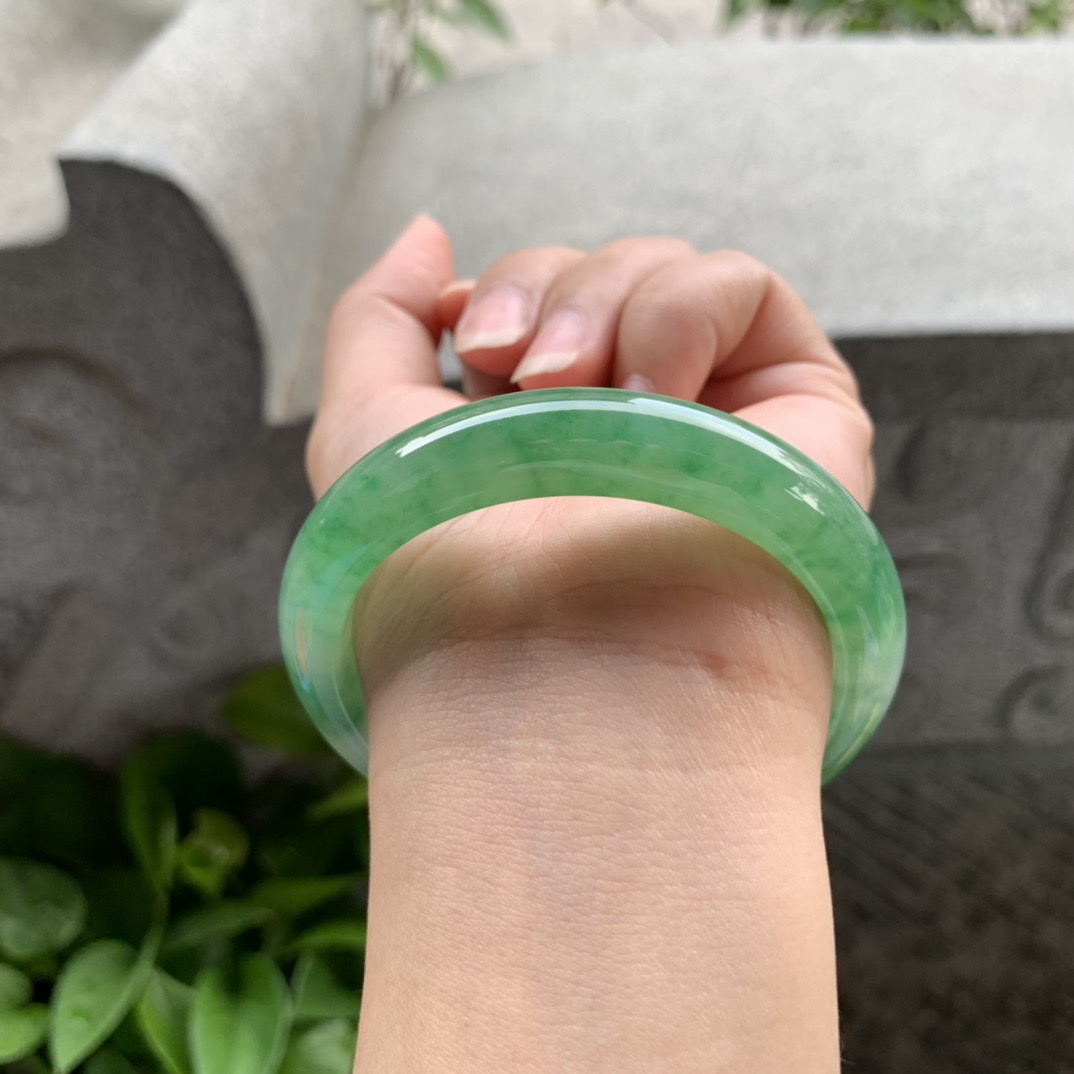 圈口54.6-11.9-8 【冰芙蓉绿正圈手镯】正圈54 55可戴