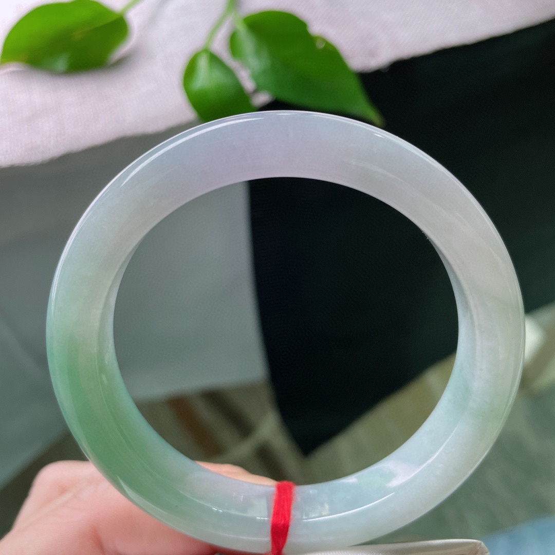 60/11.8/9.5春彩正圈，水润细腻，色彩丰富，金玉满堂，贵气，