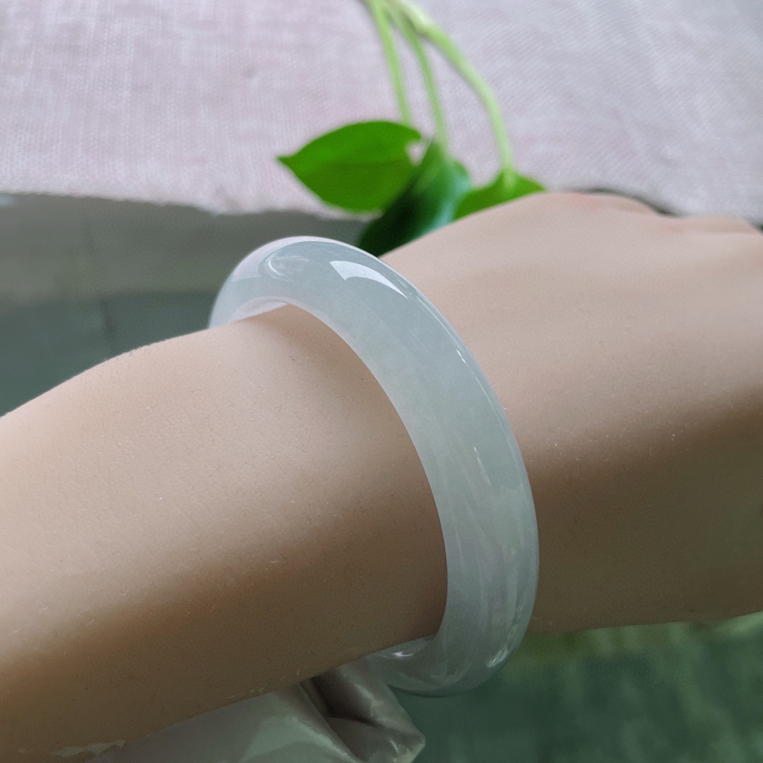 51.9/11.3/7.8。白月光，细腻无棉，种水超好