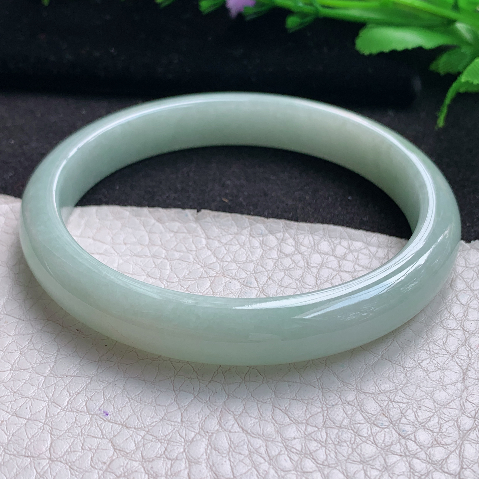 qh大圈口64*11*7.6平安镯 缅甸翡翠A货玉手镯精美清绿大气正圈玉手镯