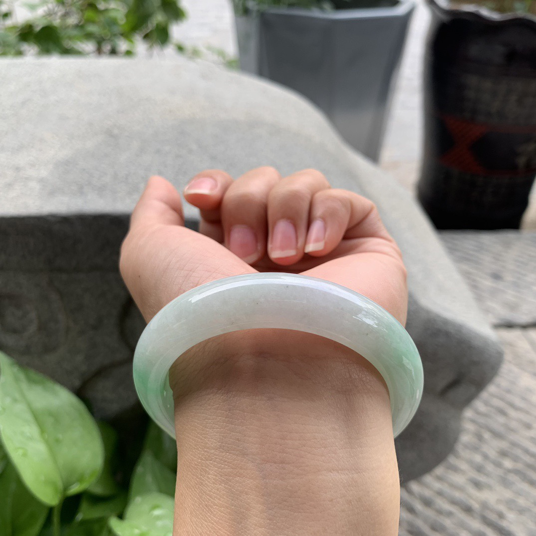 小圈口52.7-12.9-8.8 【飘绿正圈手镯】正圈52 53可戴