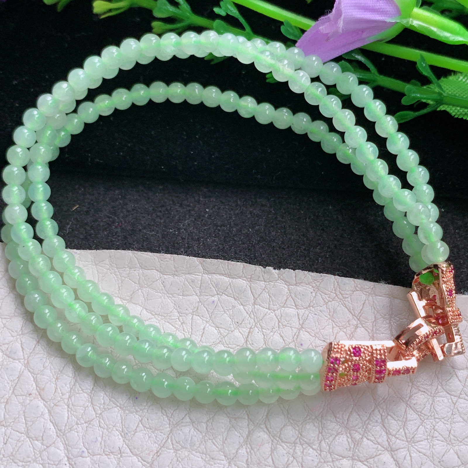 zz3实拍4mm 天然翡翠圆润冰绿三圈手串 精美小巧款手链 配饰为装饰件