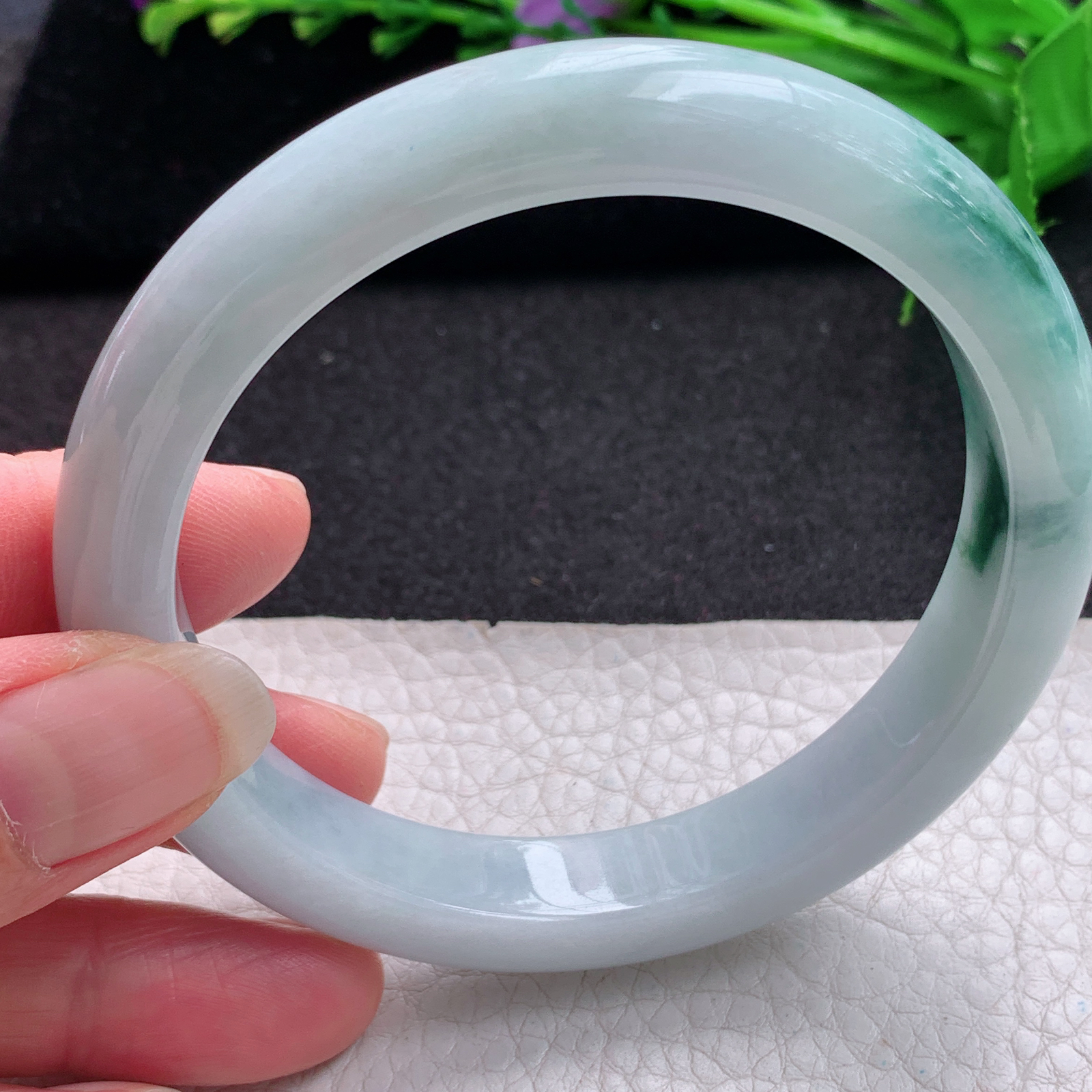 xc大圈口62*11.7*8.5平安镯 缅甸翡翠A货玉手镯精美飘花大气正圈玉手镯