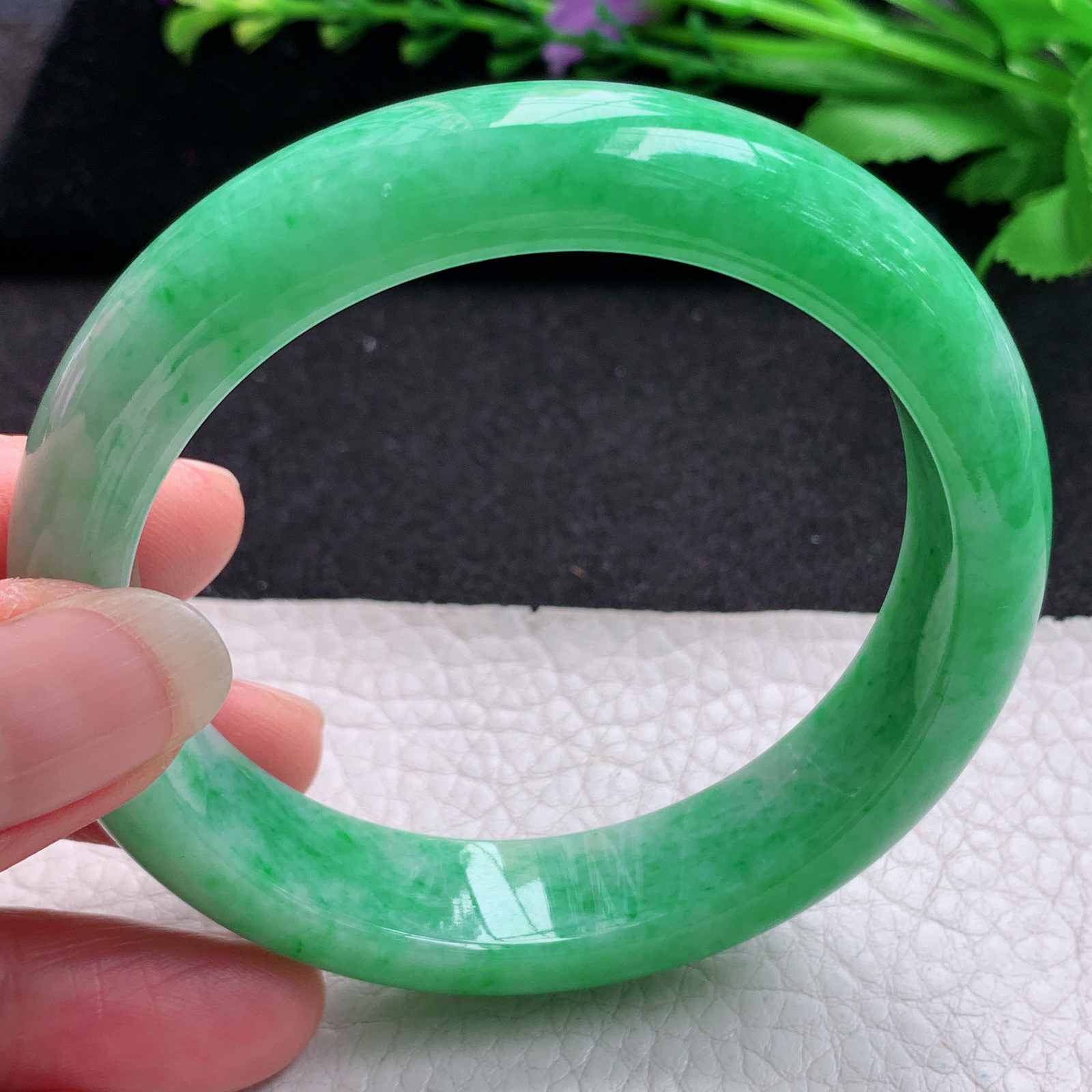 yh 实拍57.5*14*8.5平安镯 缅甸翡翠A货玉手镯精美满绿宽边玉手镯