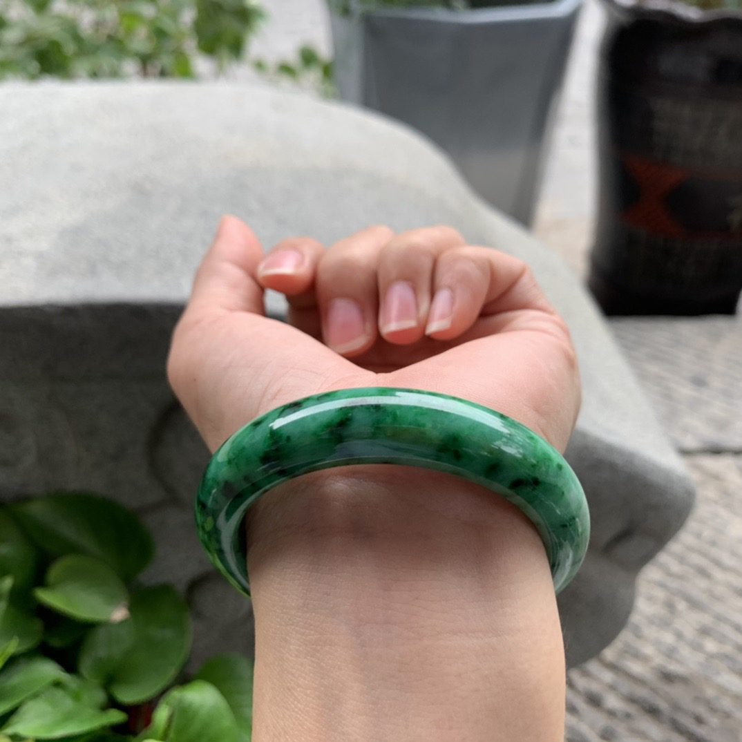 圈口52.8-12.3-8.1 【满绿正圈手镯】正圈52 53可戴