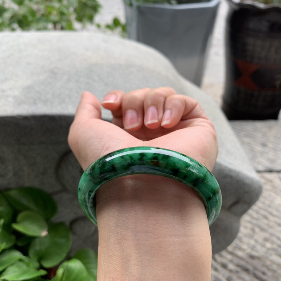 圈口52.8-12.3-8.1 【满绿正圈手镯】正圈52 53可戴