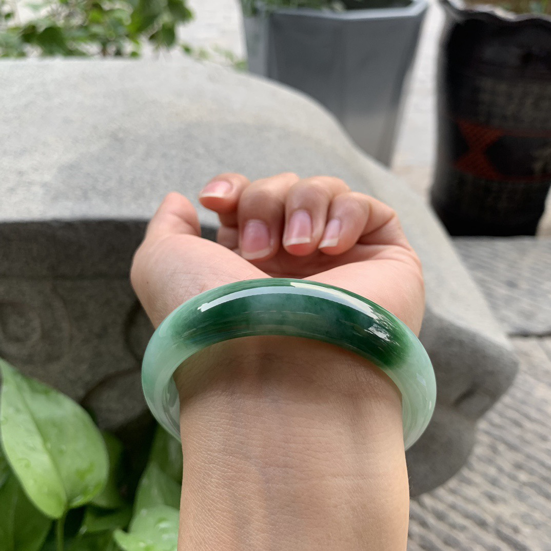 大圈口 58-14-7.7【辣绿正圈手镯】正圈58 59可戴