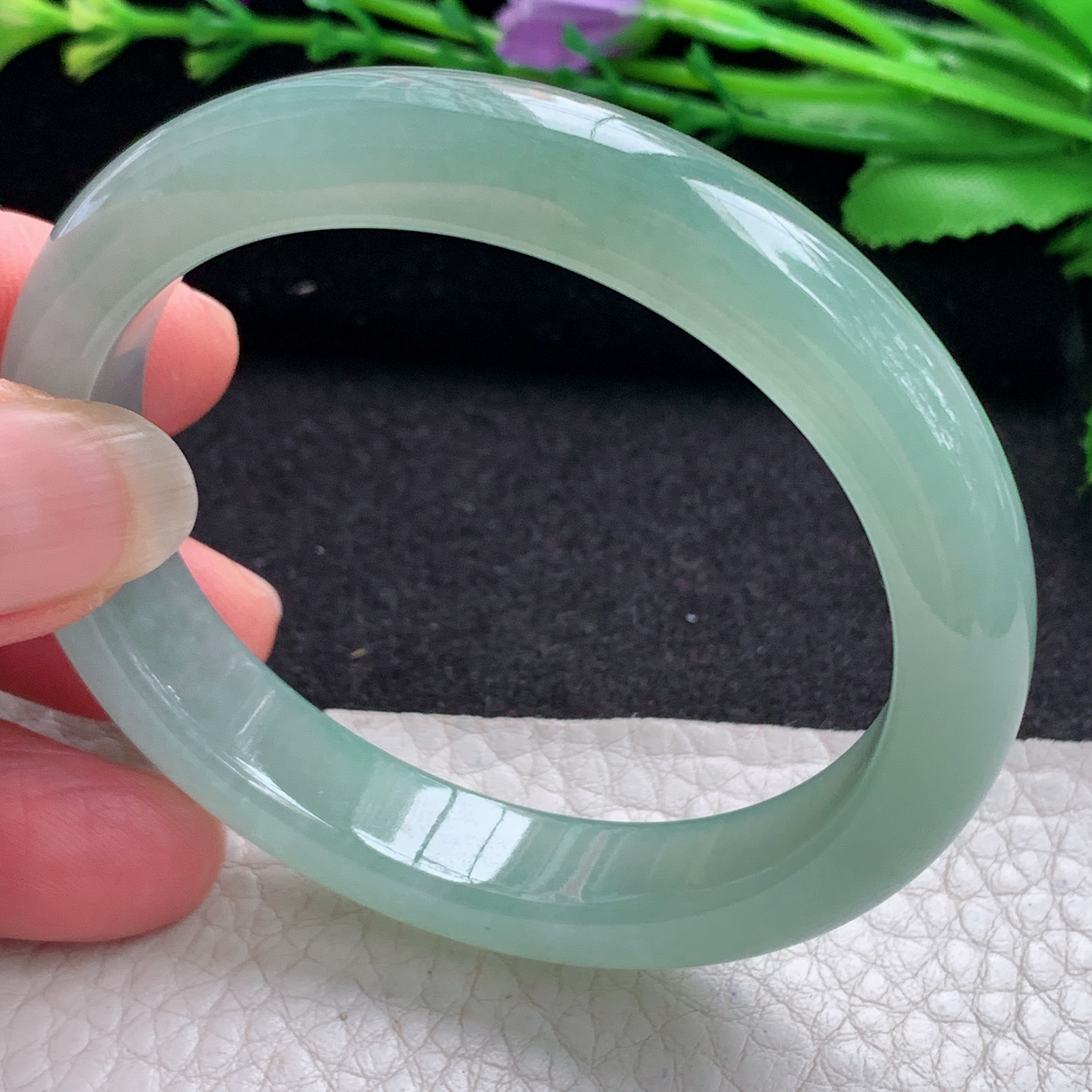 xo小圈口52.5*46.5*11*7.5贵妃镯 缅甸翡翠A货玉手镯精美冰晴蛋形玉手环